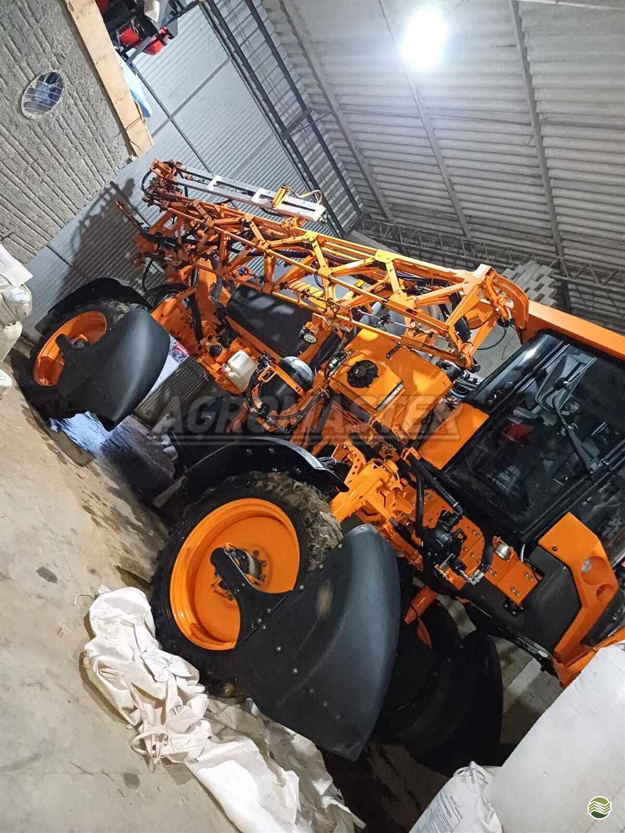 PULVERIZADOR JACTO UNIPORT 2530 Tração 4x4 Agromaster Máquinas Agrícolas PONTA GROSSA PARANÁ PR